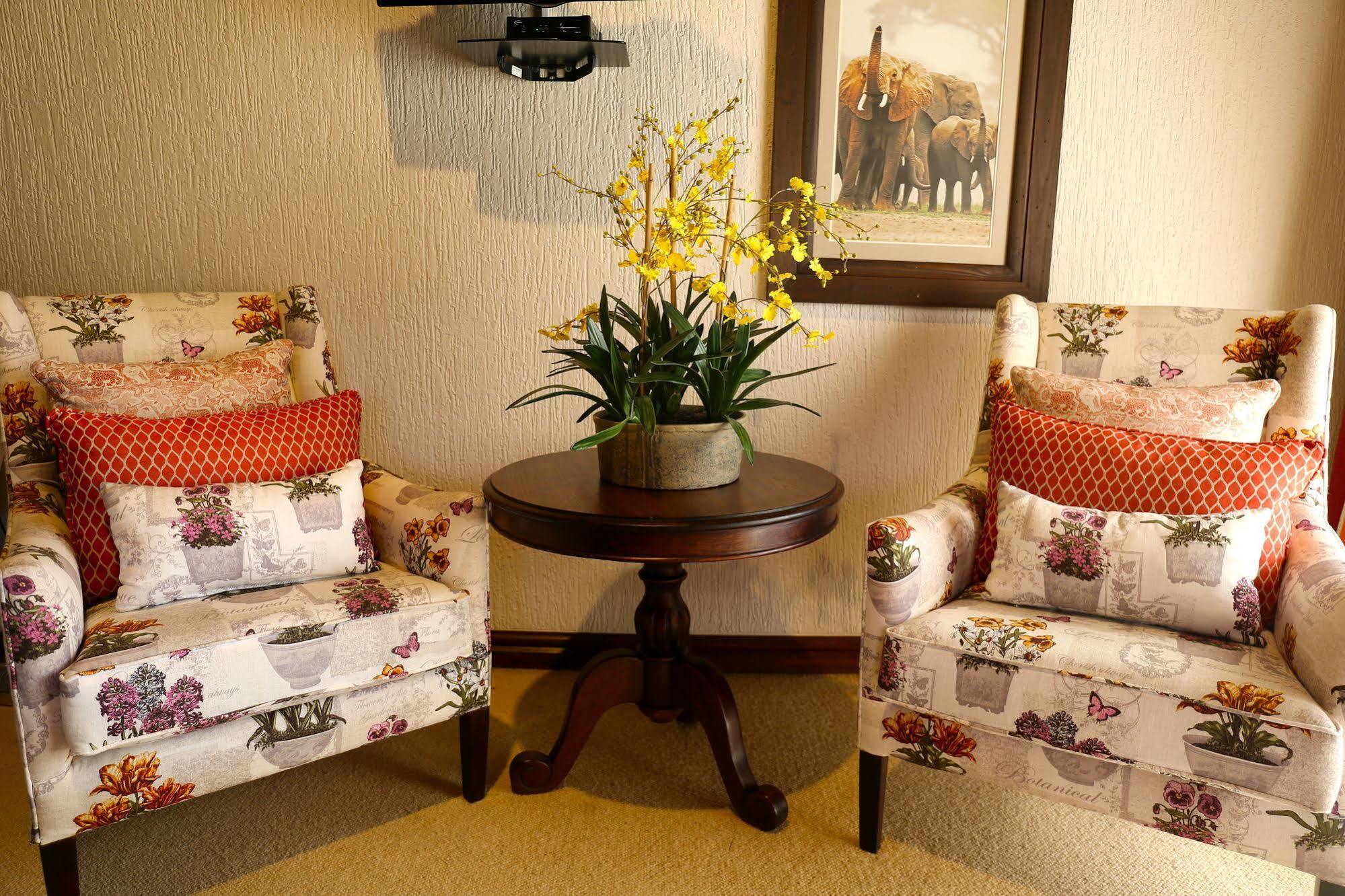 אוקאוקוג'ו La Rochelle Lodge מראה חיצוני תמונה